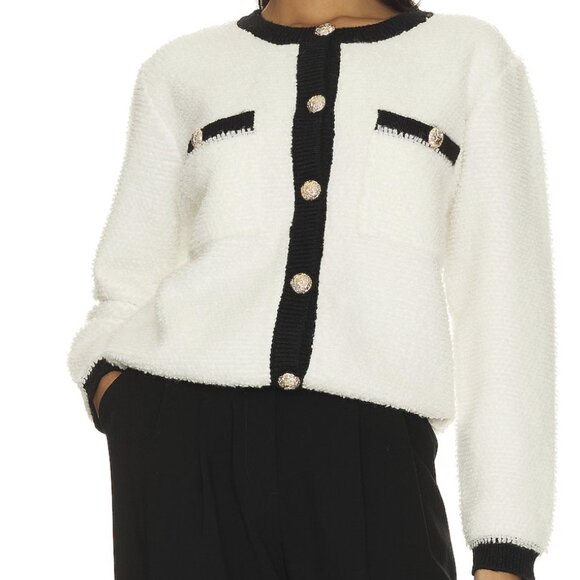 Line & Dot Bon Sweater- Black & White - Picture 4 of 5